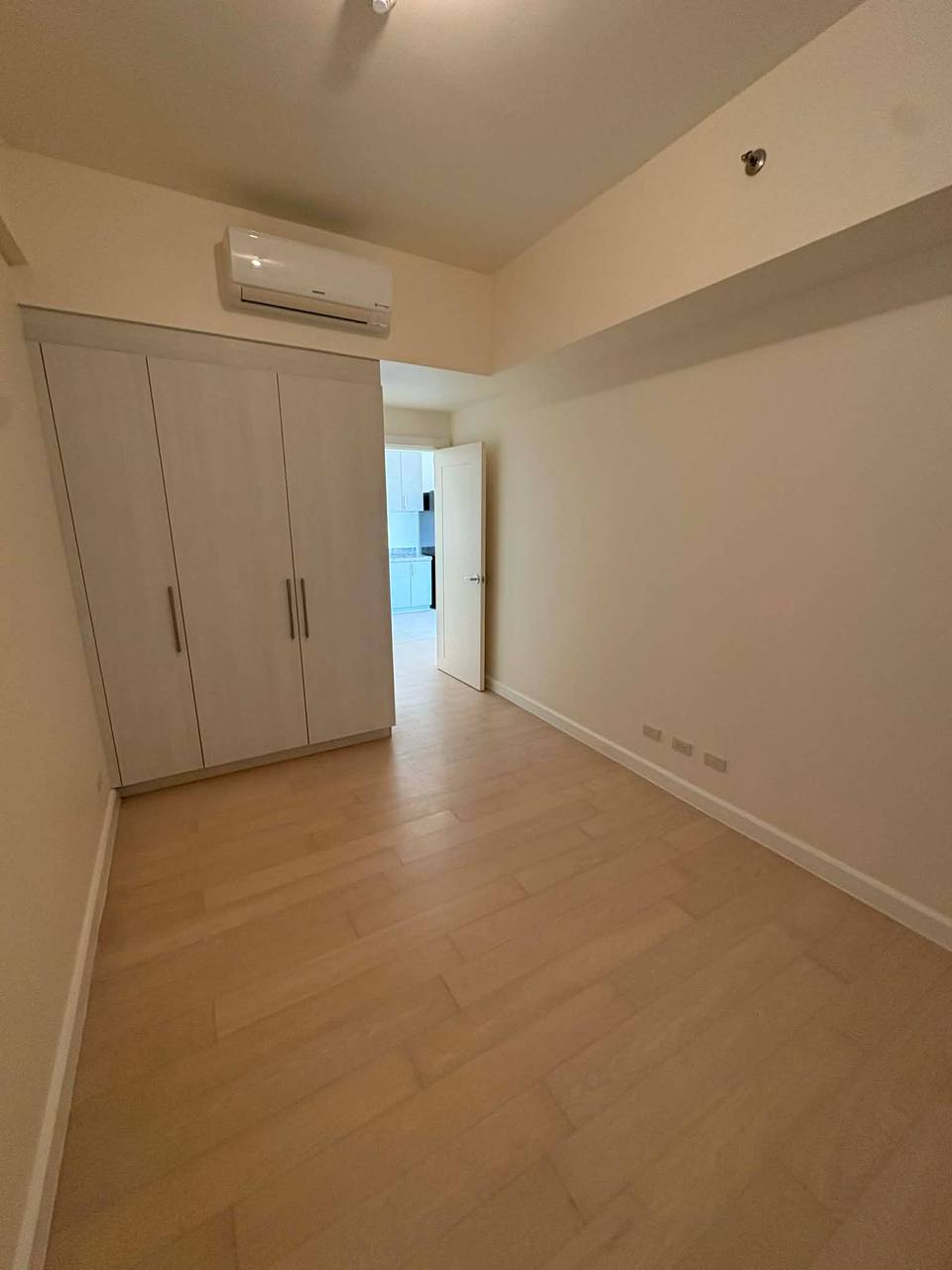 Sanson Rockwell Cebu