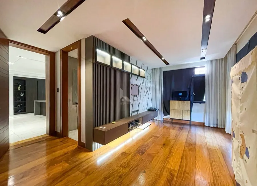 Rush Sale Ultra High End Corner Lot SMART Home Residential In Ayala ALABANG 780sqm LA 1,350 FA