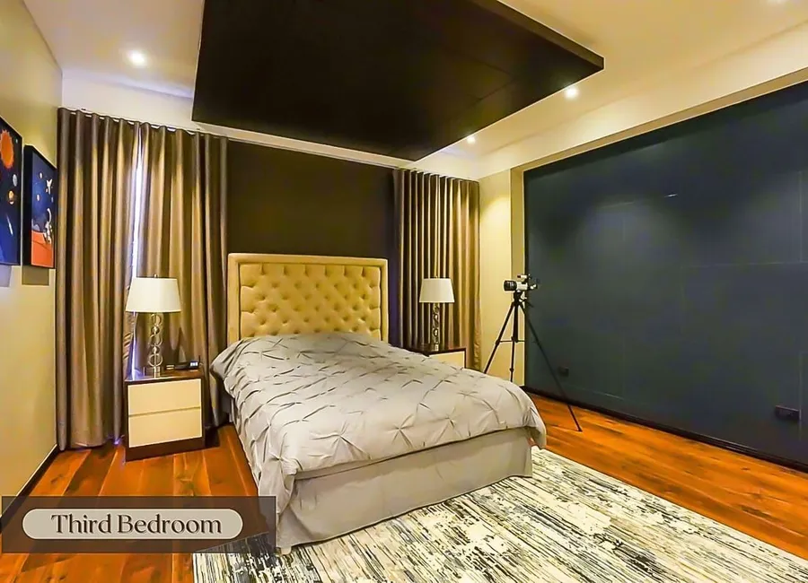 Mansion For Sale in Multinational Village, Paranaque City