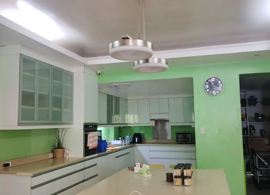 Rush Sale Beautiful Mansion Greenmeadows Quezon City