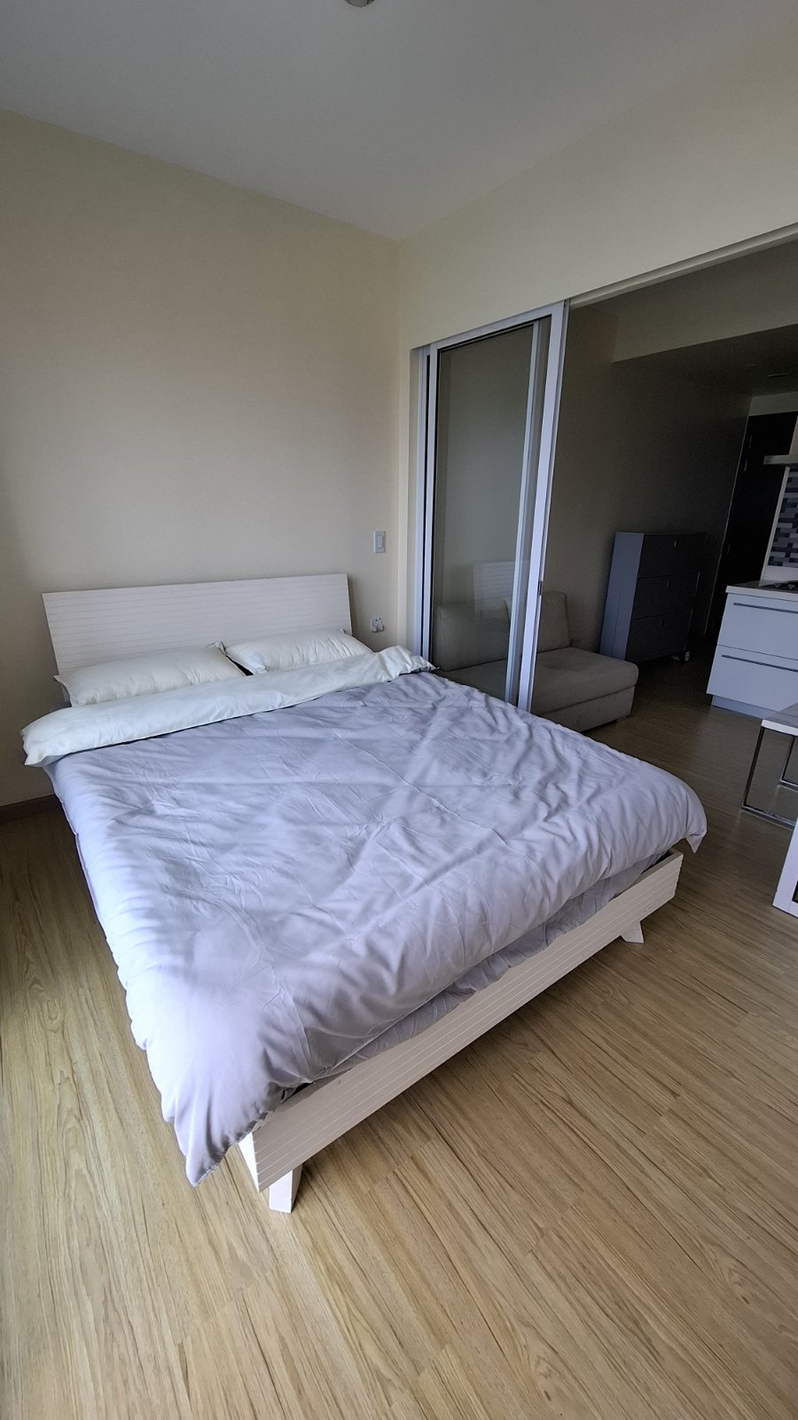 RUSH SALE Acqua Residences Dettifoss Tower Unit in MANDALUYONG CITY
