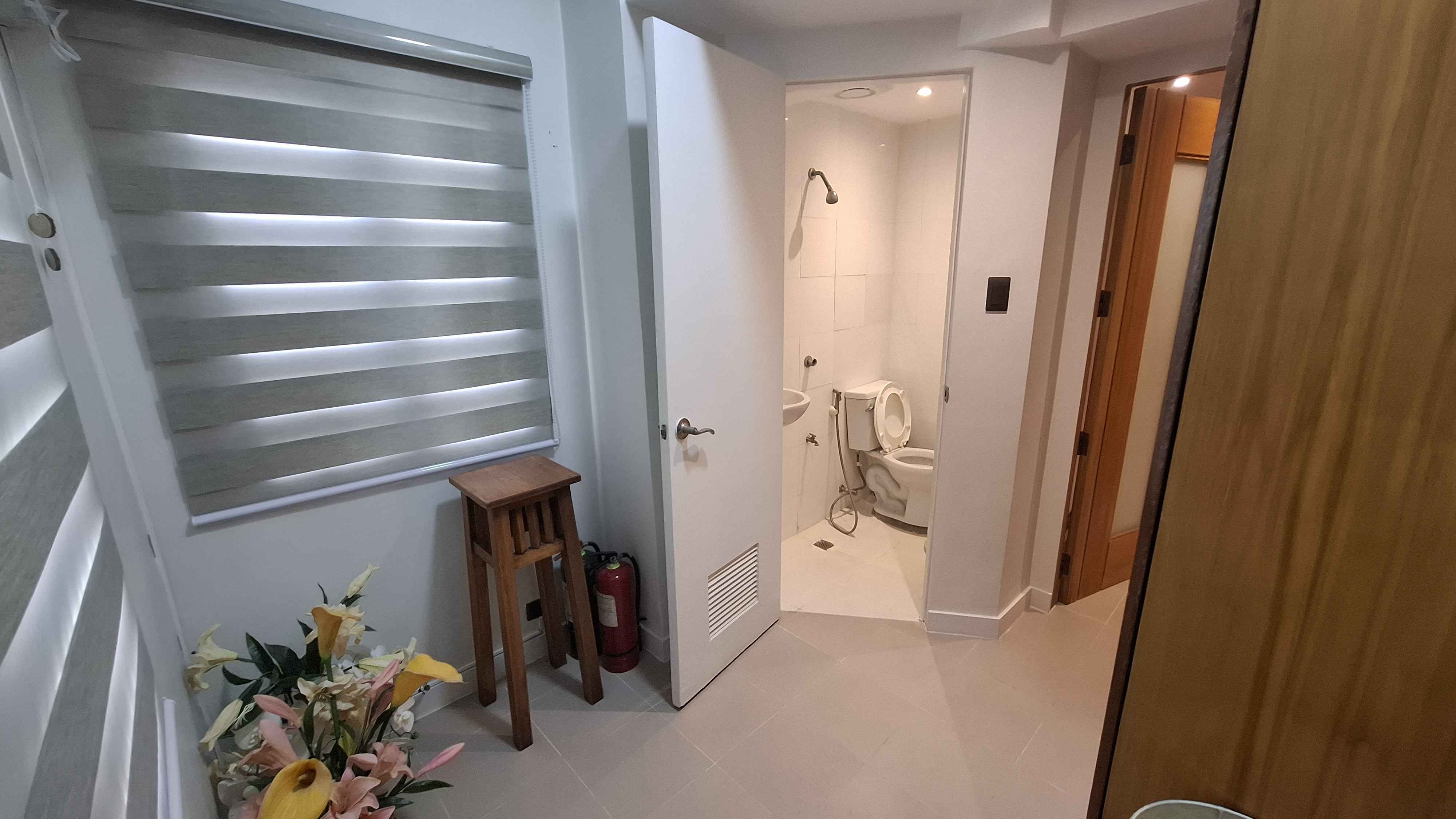 FOR SALE OR RENT Newly Renovated Sarasota 3 Bedroom Suite in PASAY