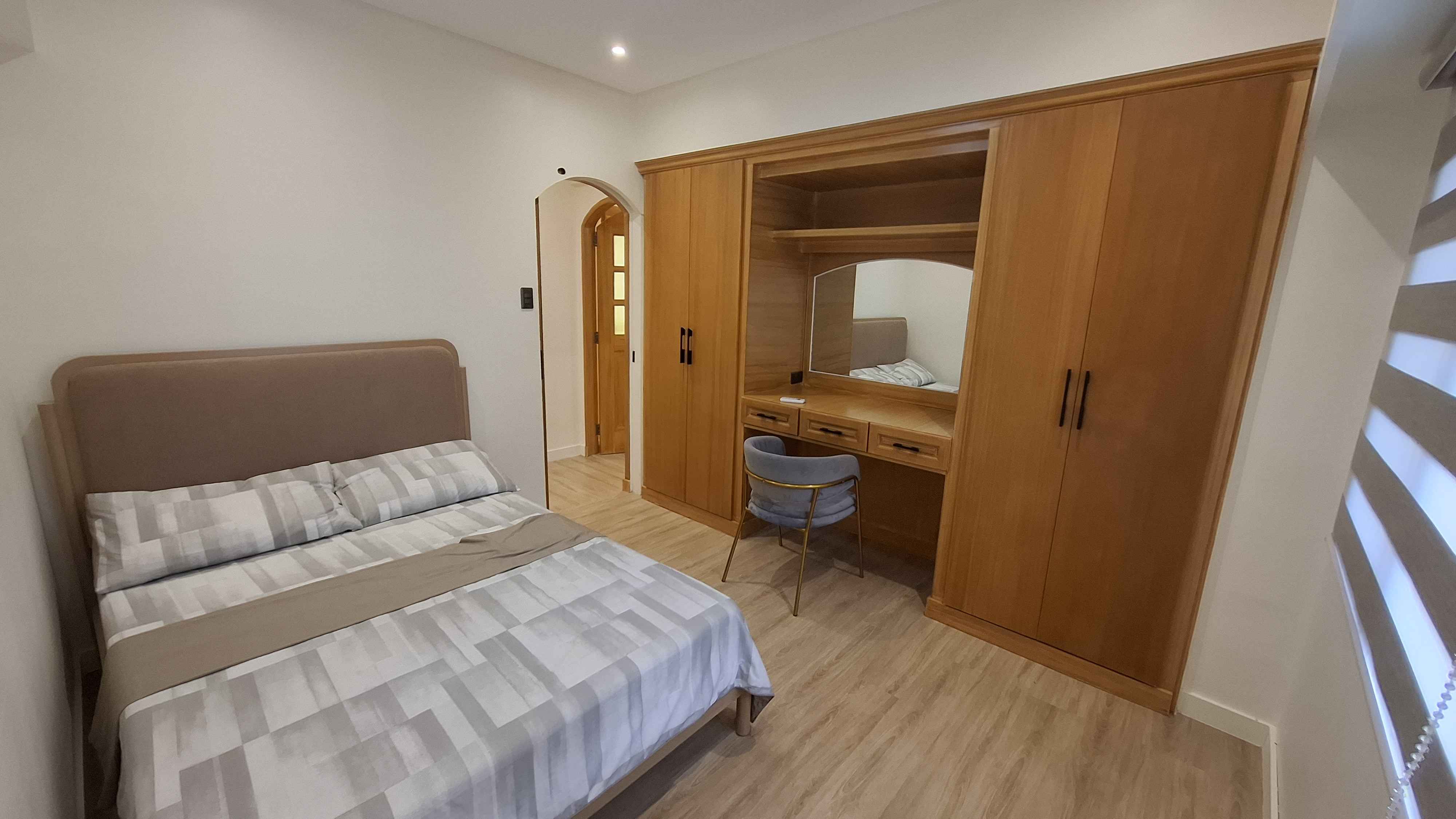 FOR SALE OR RENT Newly Renovated Sarasota 3 Bedroom Suite in PASAY