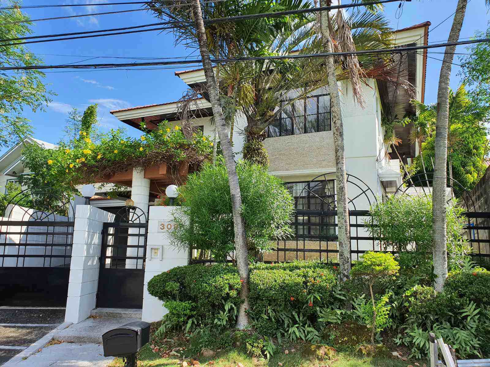 FOR RENT Ayala Alabang Cuenca 6 Bedroom House and Lot in MUNTINLUPA