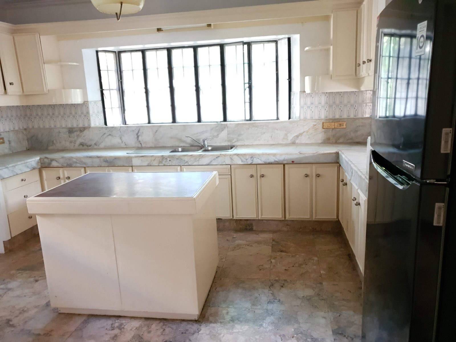 FOR RENT Ayala Alabang Cuenca 6 Bedroom House and Lot in MUNTINLUPA
