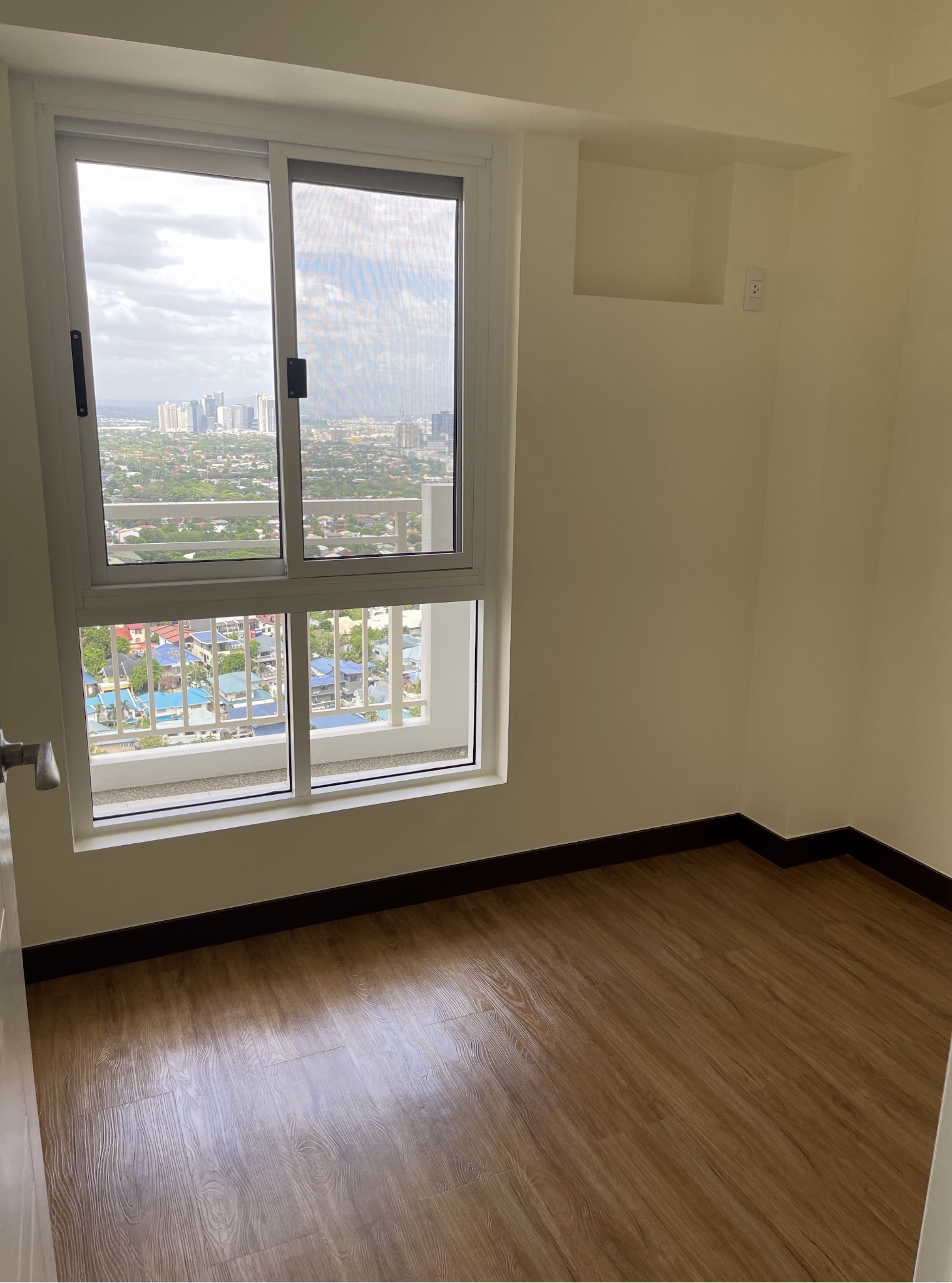FOR SALE Lumiere Residences North Tower 3002 2 Bedroom Unit in PASIG CITY